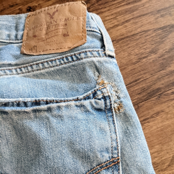 American Eagle Outfitters low rise straight leg jeans Size 26/28 - Picture 7 of 10